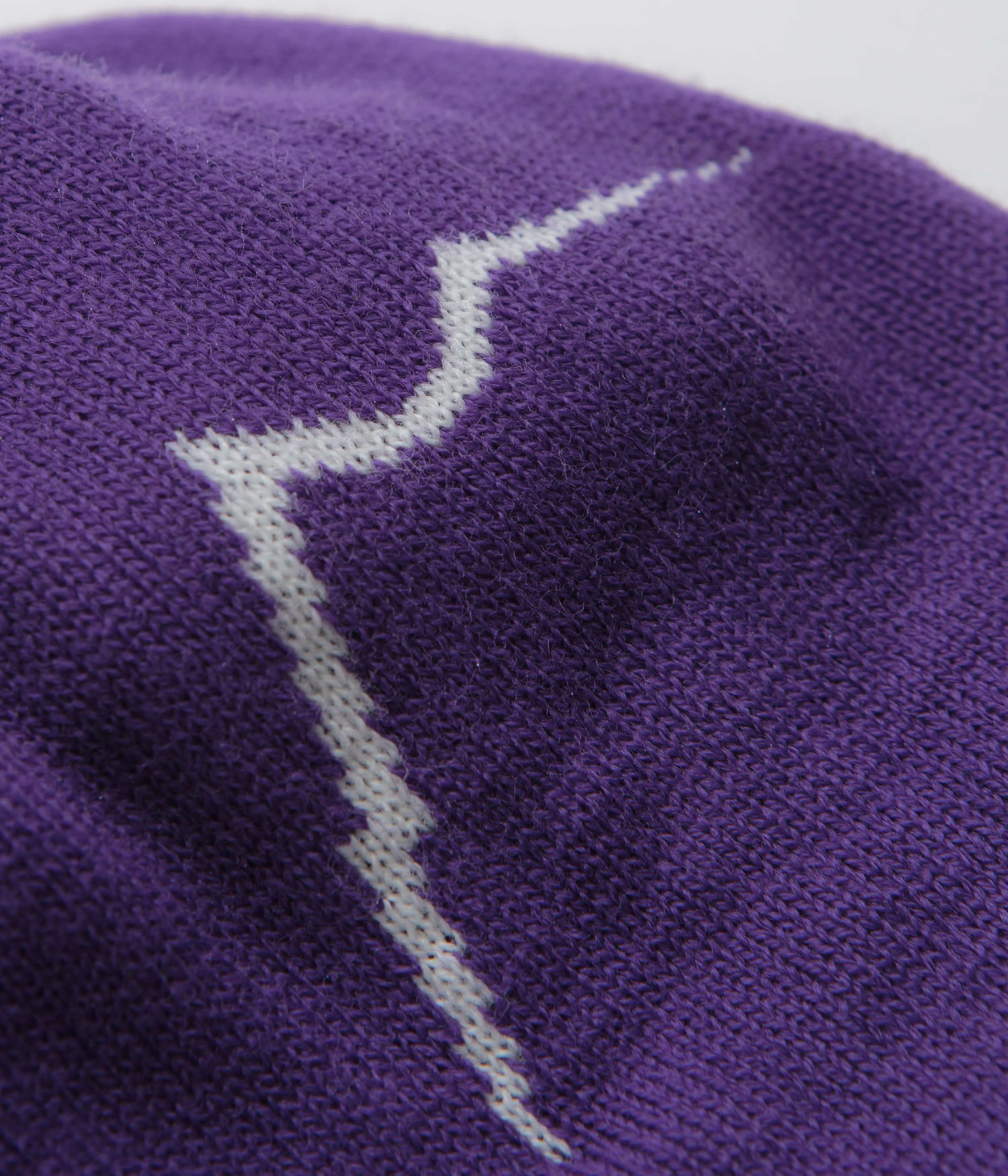 Cayl Logo Short Beanie - Violet