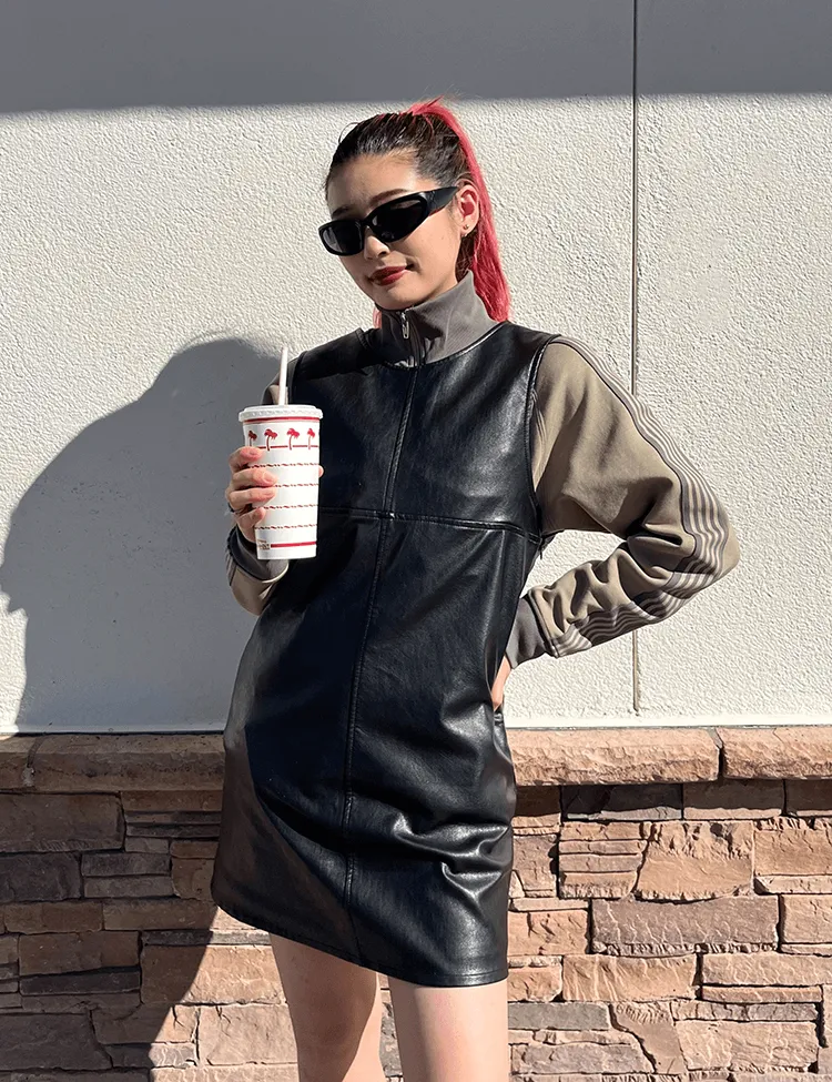 Double pocket track jacket