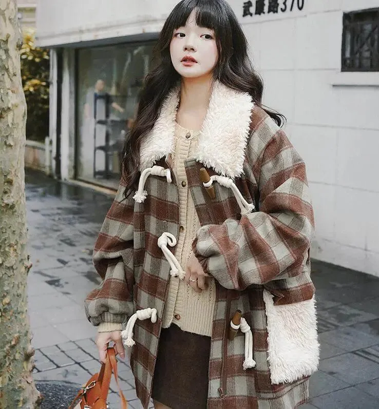 Horn Button Plaid Wool Winter Coat for Women
