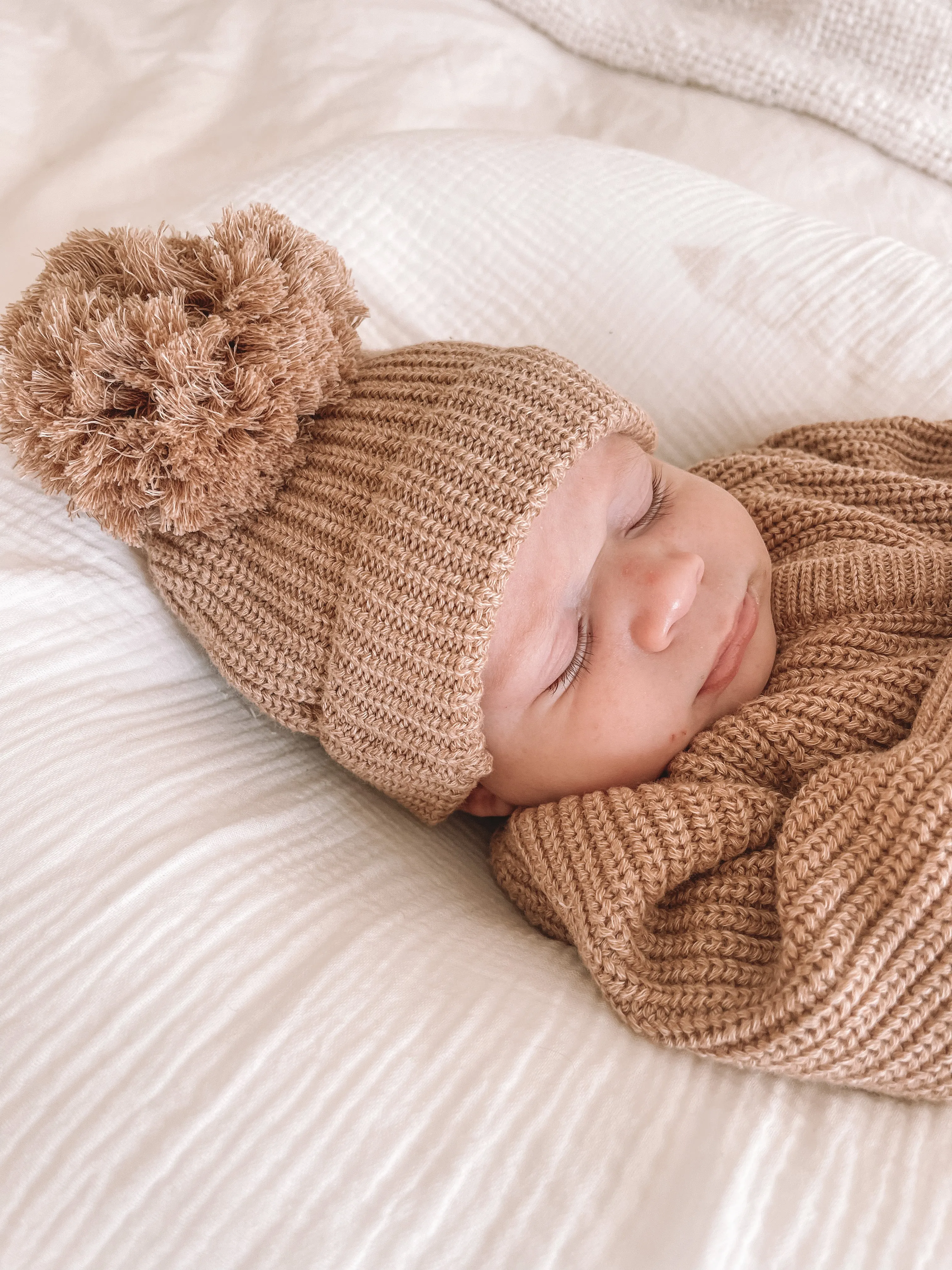 KNIT BEANIE "FAWN"