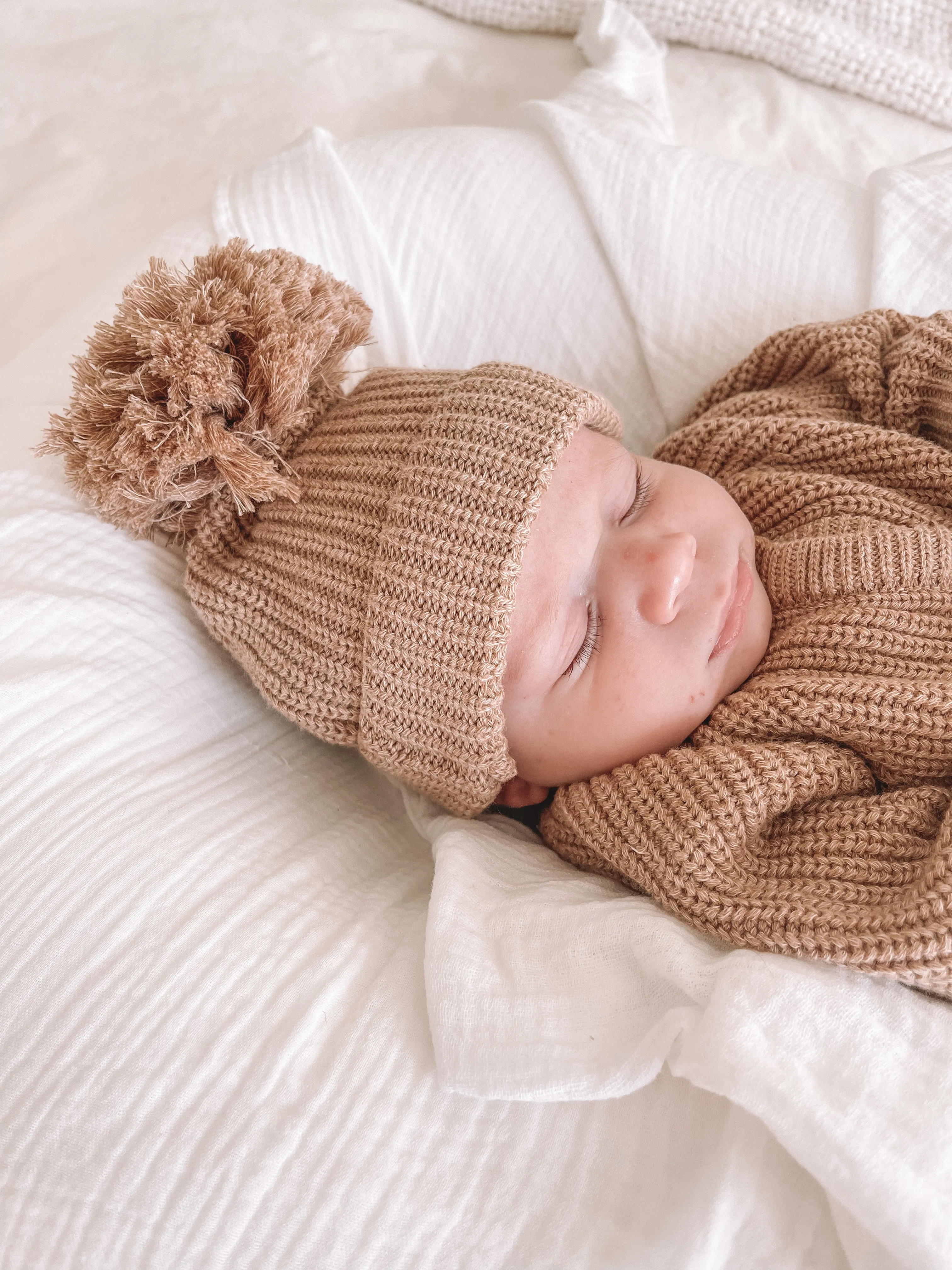 KNIT BEANIE "FAWN"