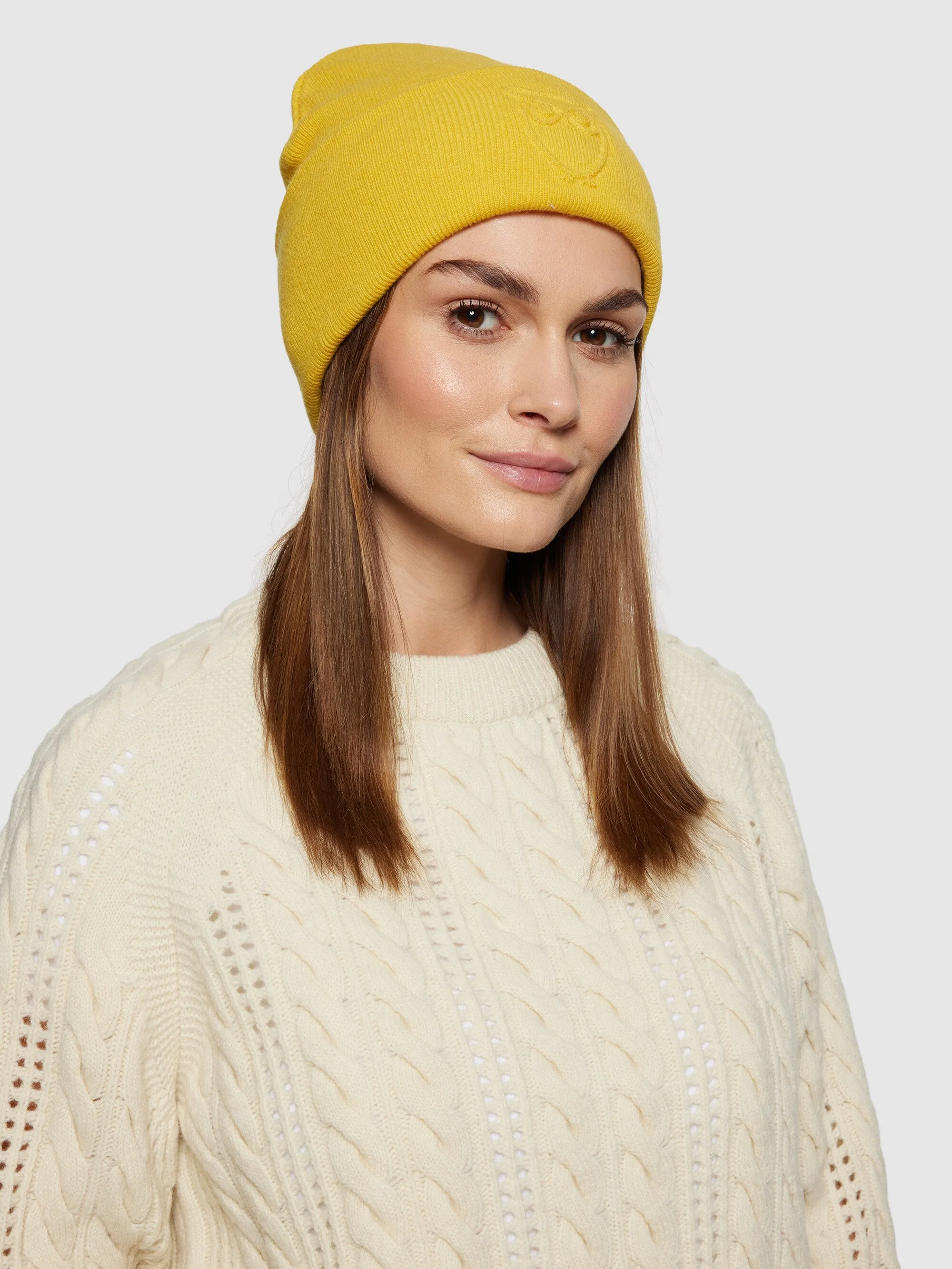 Lambswool Logo Embossed Beanie RWS - Calendula