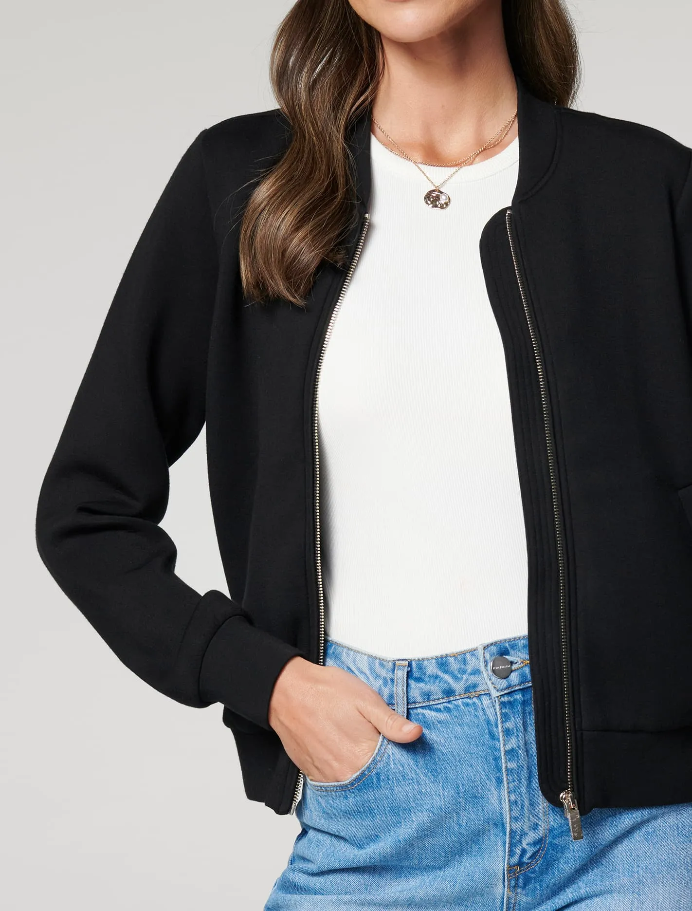 Lisa Bomber