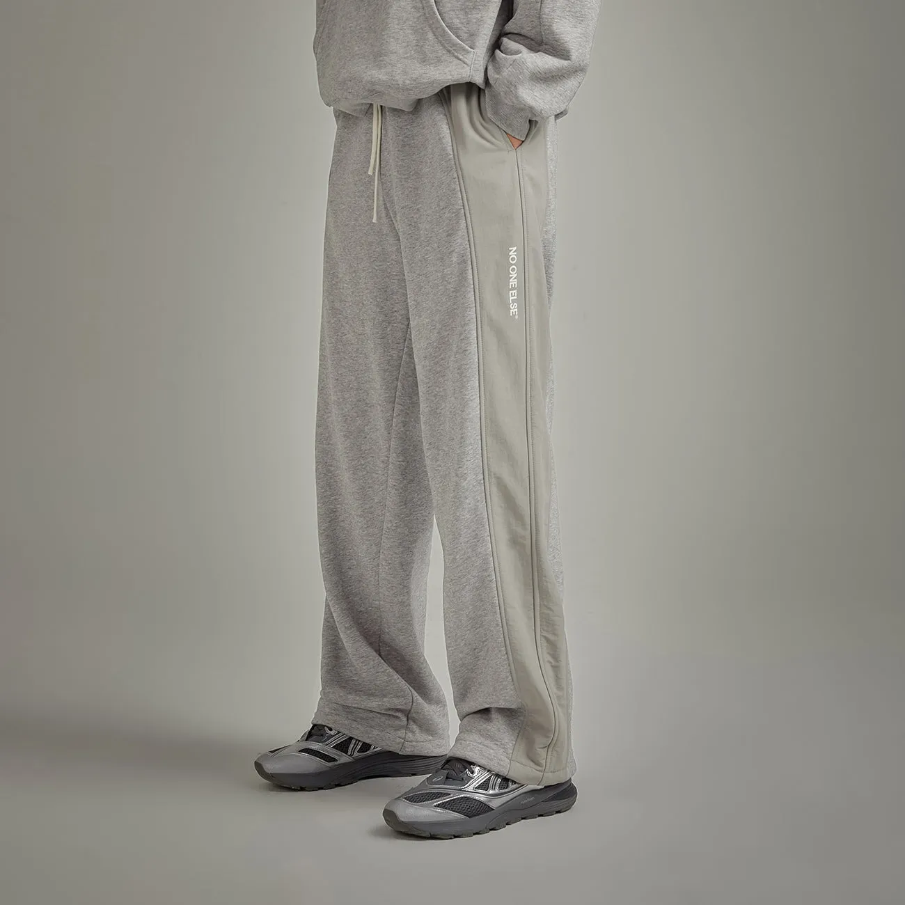Two Toned String Wide Sweatpants