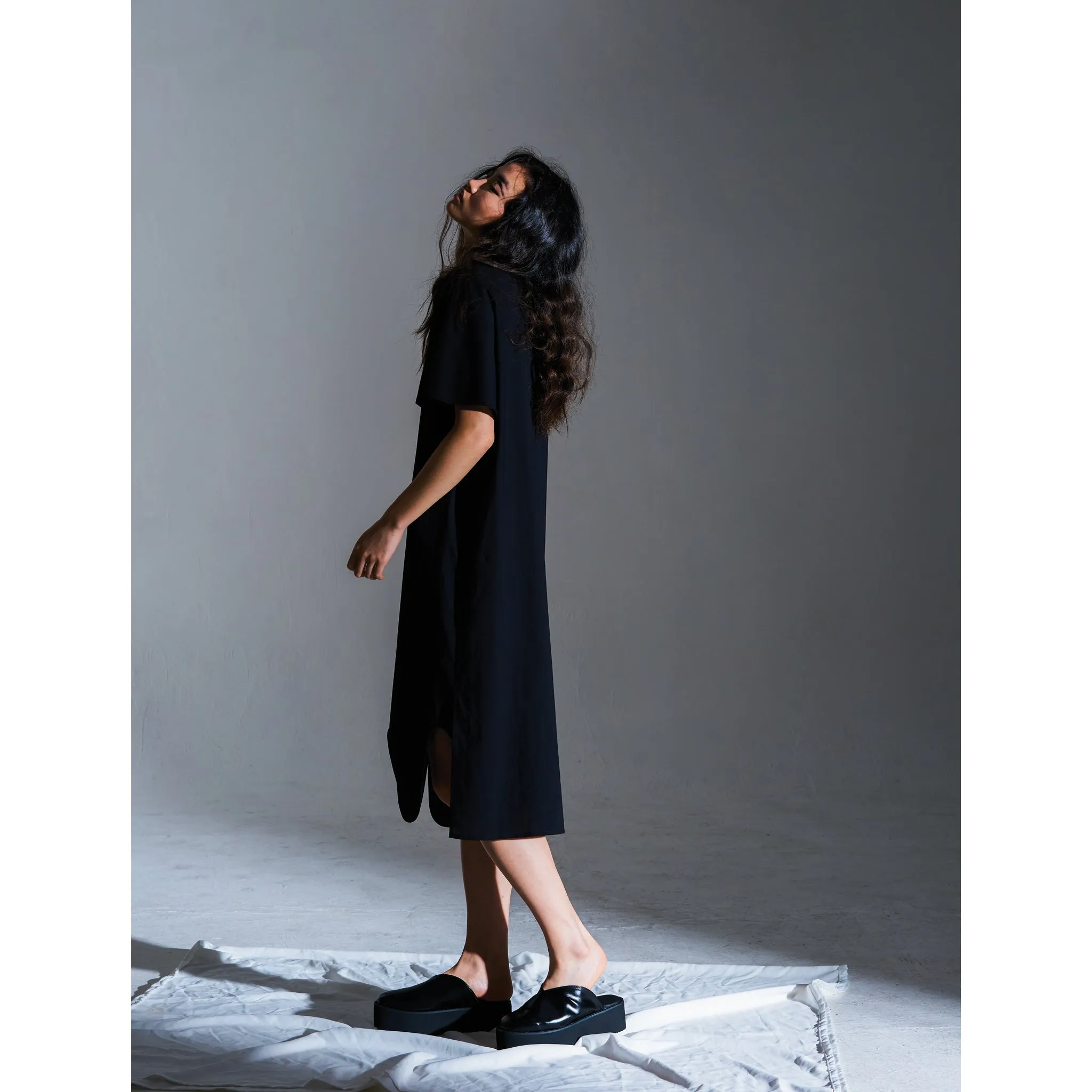VOICE WITHOUT TRACE LONG T-SHIRT