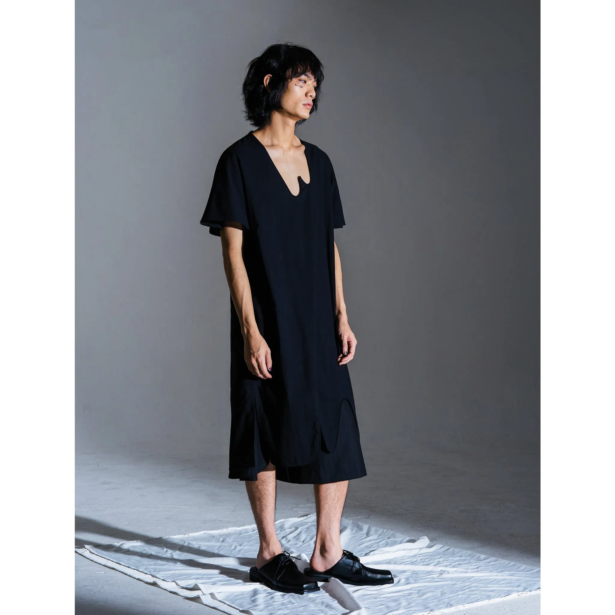 VOICE WITHOUT TRACE LONG T-SHIRT