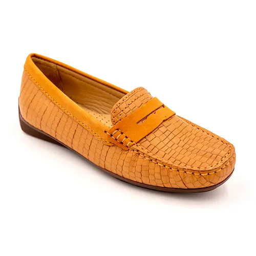 Wirth Albany Loafer (Women) - Tan