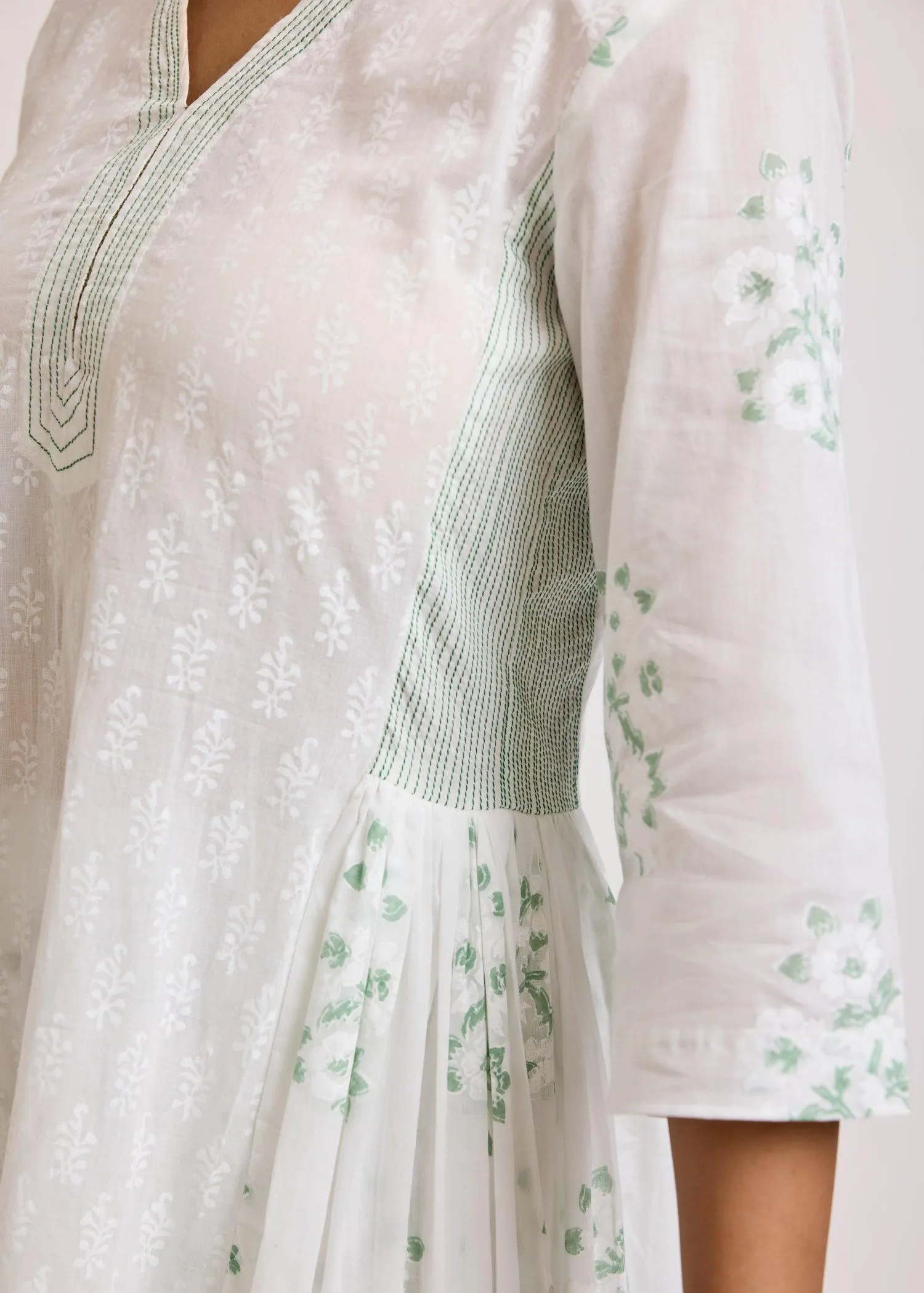 Zinnia White & Green Kurta